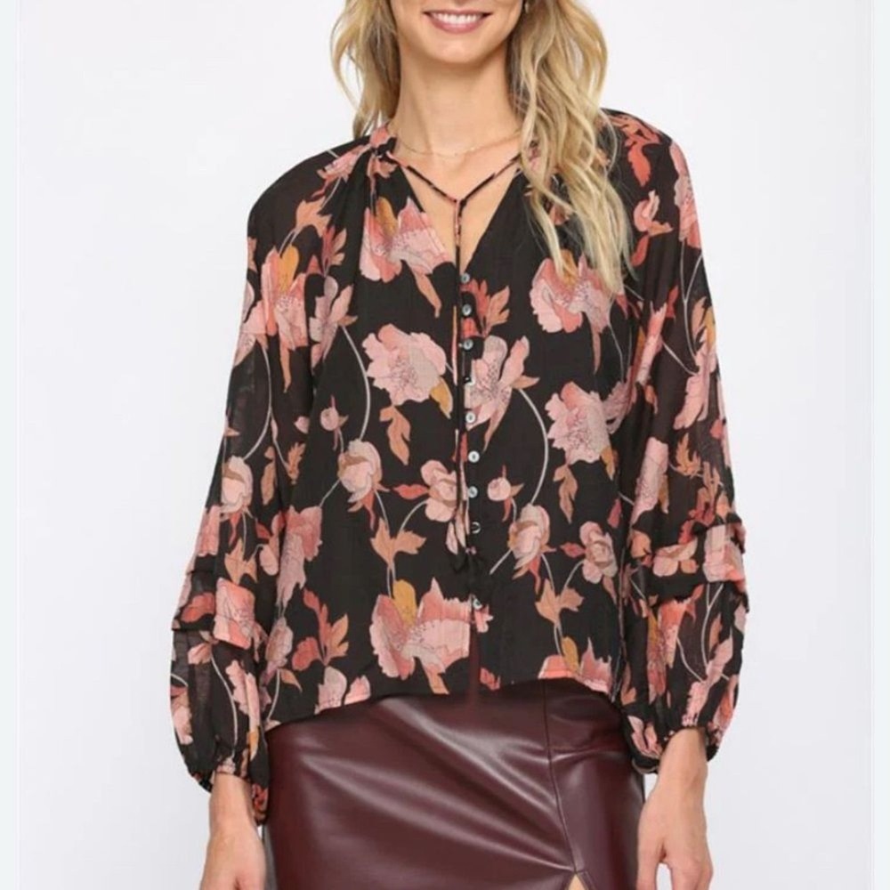 Fate Blouse Women Medium Black Floral Button Front Tie Neck Boho‎ Ruffle Sleeve